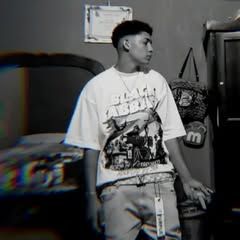 fan.de.lil.nay.l