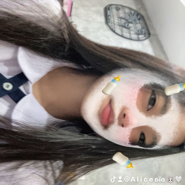alice_.2554