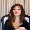 Elle Cruz - @ellecruzii195 - TikTok