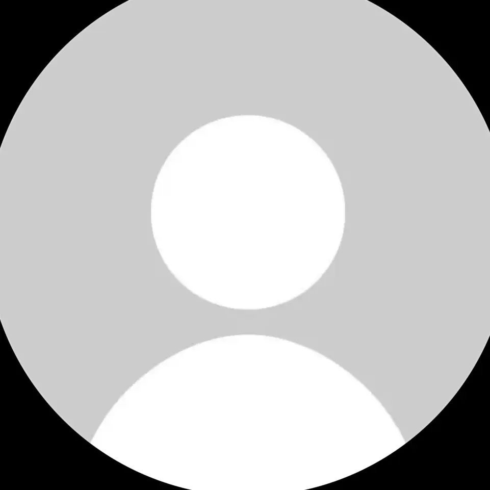 Nina's avatar