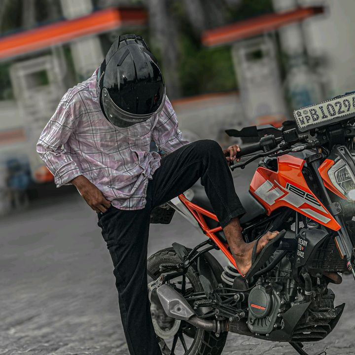 janusan16