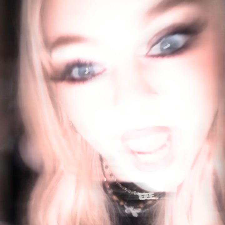 holly5h1t